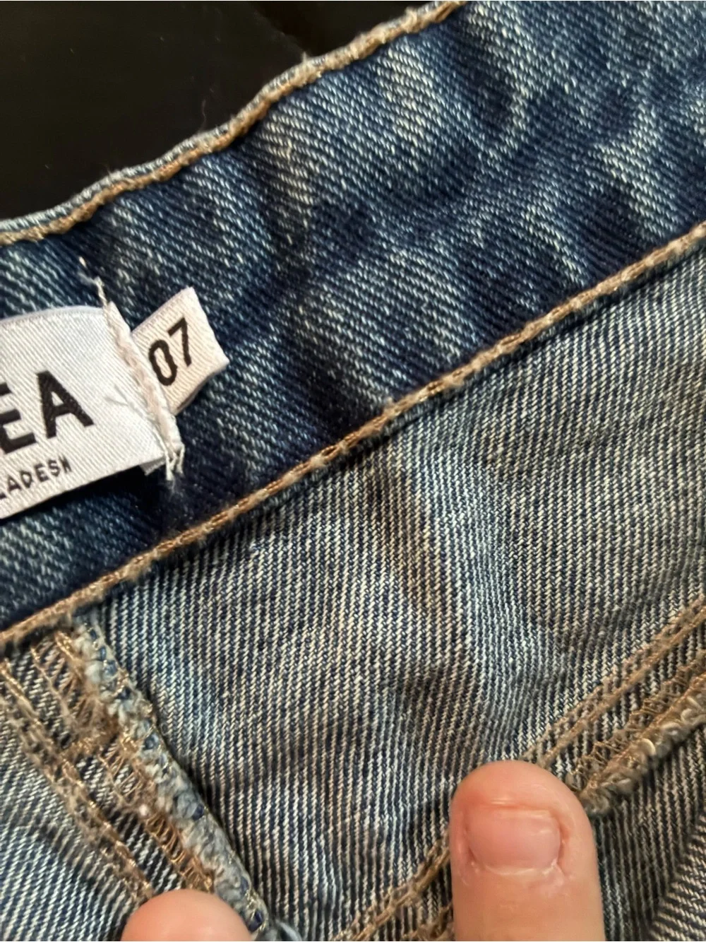 Distressed Denim Jean Shorts - Blue
